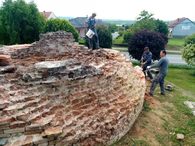 OBNOVA Srednjovjekovna Gradina u srcu grada