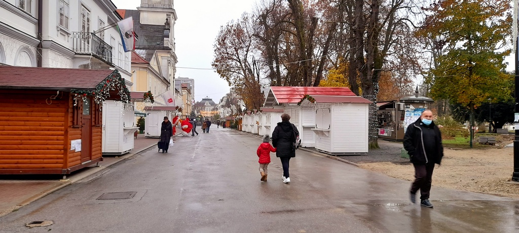 NIŠTA OD ZAMJENSKOG ADVENTA Kućice do 21. prosinca ostaju zatvorene