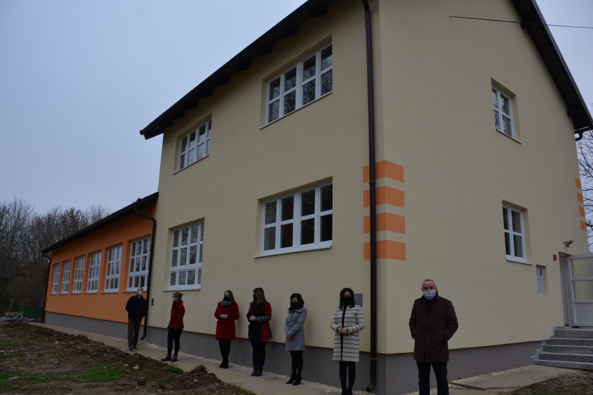 ULAGANJE U ŠKOLSTVO Područna škola obnovljena od temelja do krova