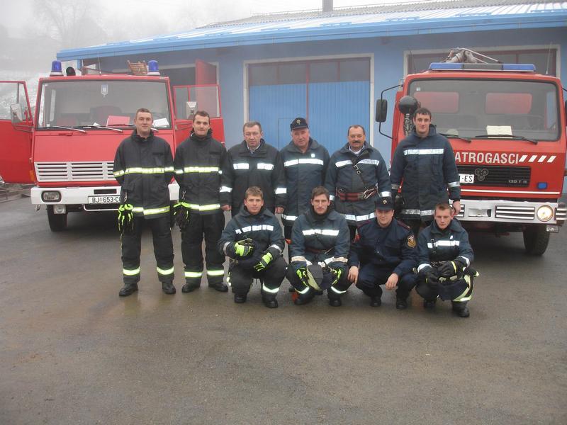 VATROGASNI CENTAR Uz vatrogasce, na raspolaganju i KUD-u te udrugama