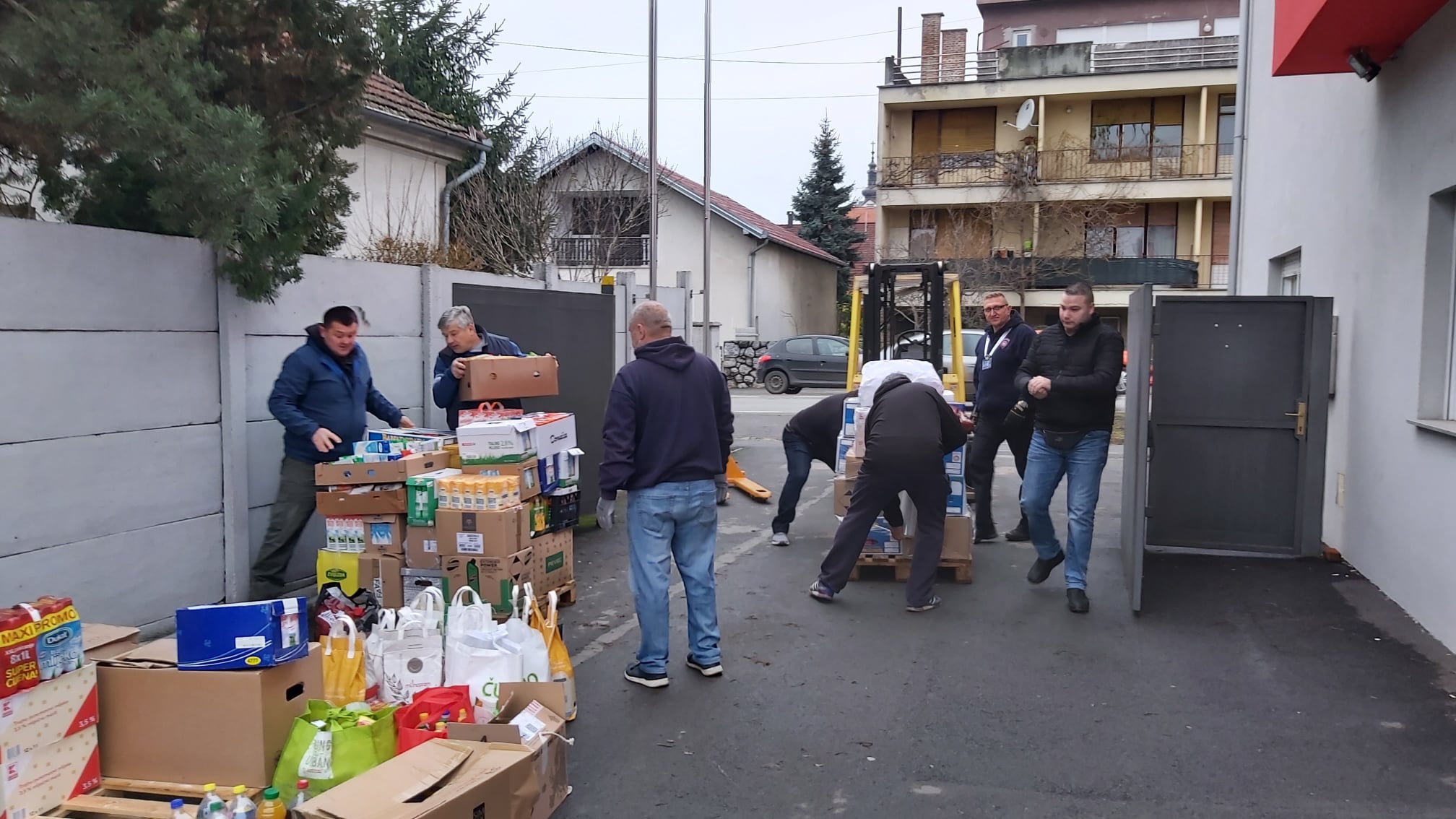 NASTAVAK Crveni križ i dalje prikuplja donacije za stradala područja