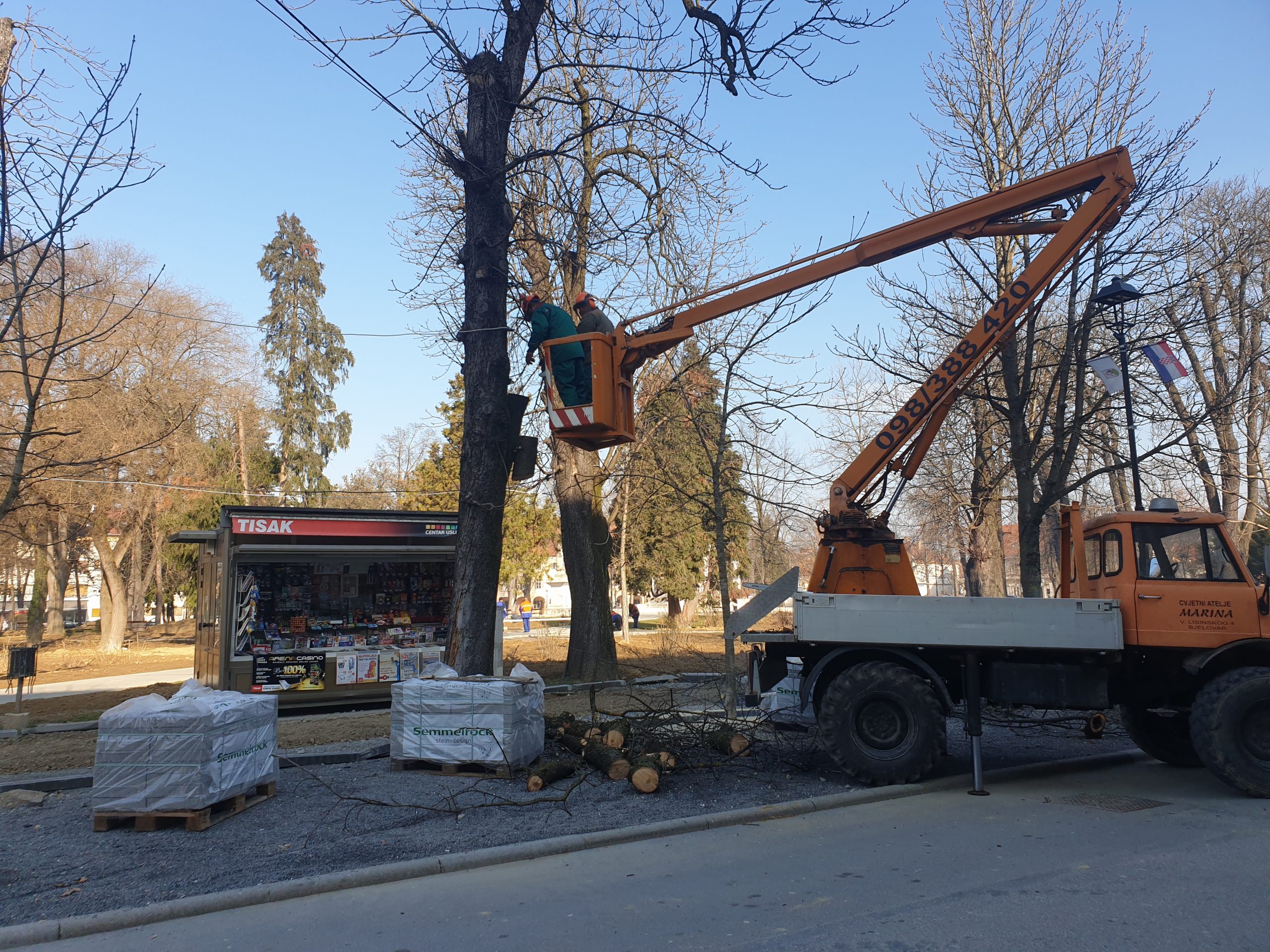 Uređuje se centralni gradski park