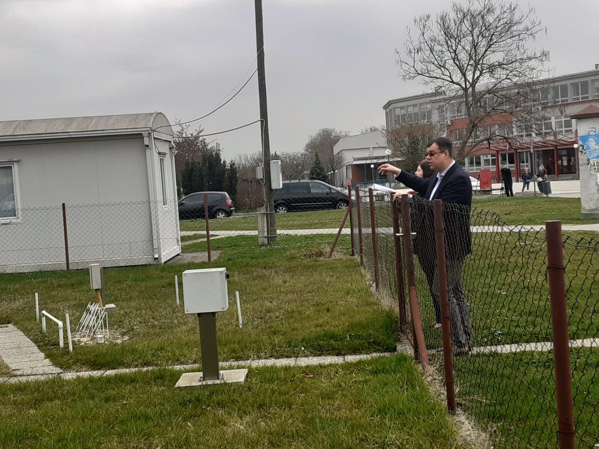 Izmještanjem meteorološke stanice do dogradnje škole