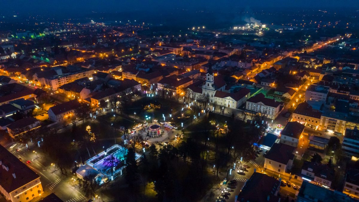 Grad će sat vremena biti u mraku, bez rasvjete, večeras od pola 9