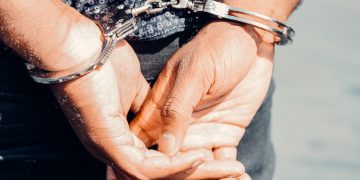 Diler koji je pao u ‘kandže’ policije sin je bivšeg kandidata za gradonačelnika i Bajsovog političkog partnera!