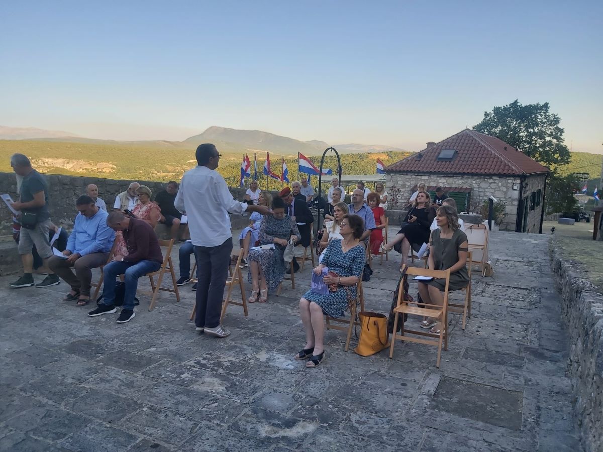 Nagrađeni najbolji pjesnici na manifestaciji Stijeg slobode