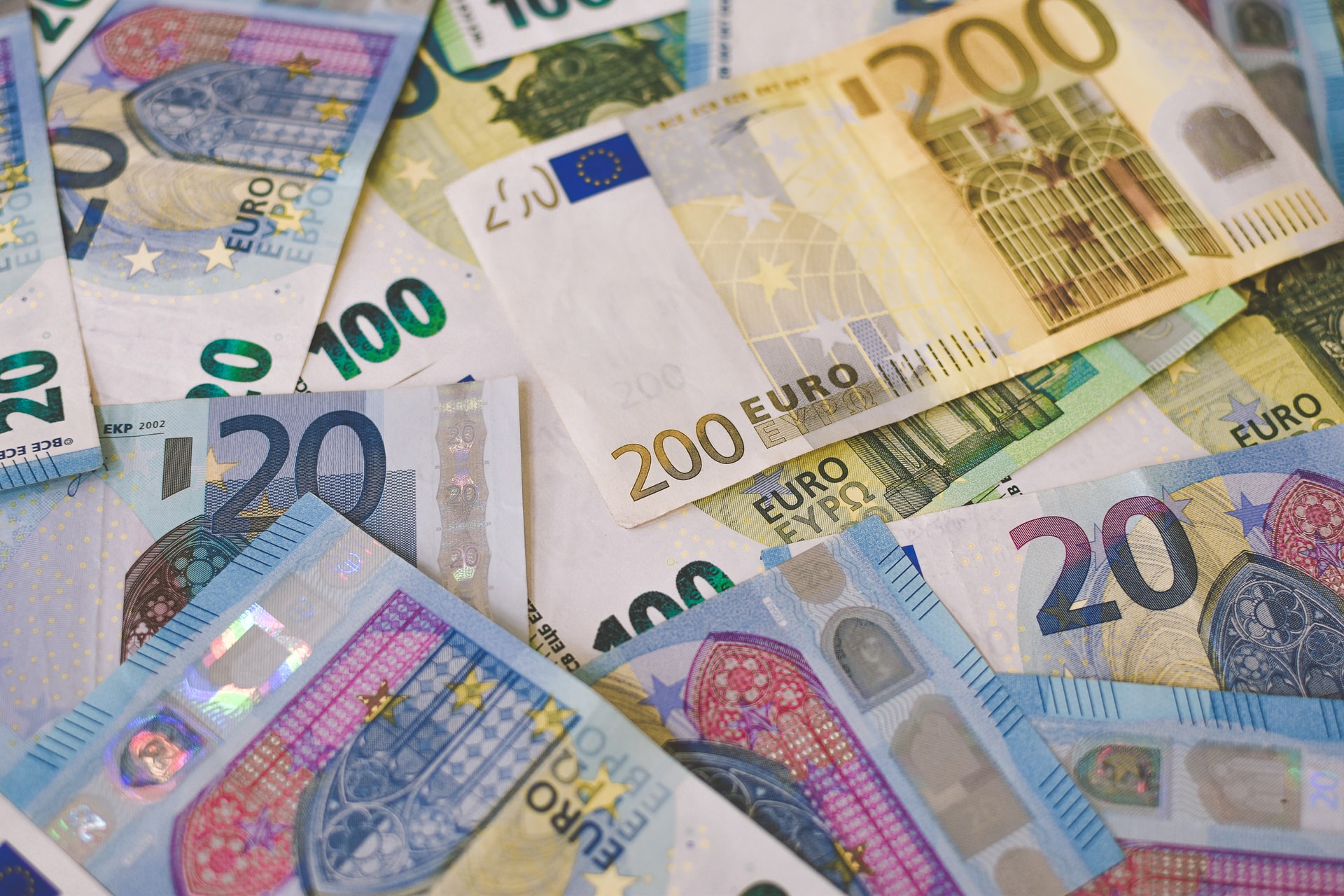 Hrvatska sigurno prema euru, problem bi mogla biti procijepljenost?