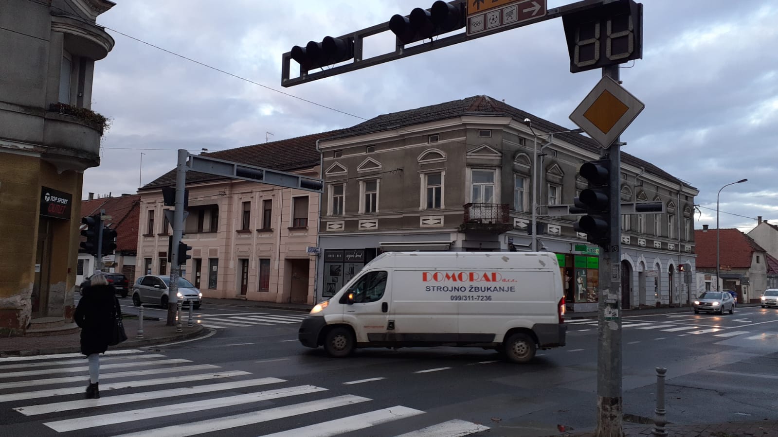 Otkrivamo kad će biti popravljen semafor kod bjelovarskog placa