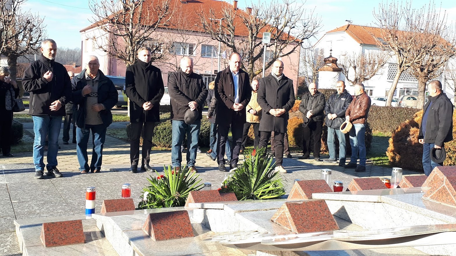 Položeni vijenci u znak sjećanja na branitelje Biroša, Grbavca i Crnkovića