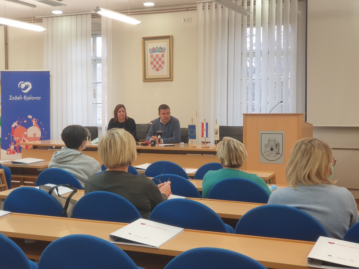 Svi su složni – s projektom Zaželi treba nastaviti što prije!