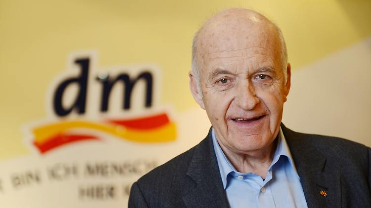 Preminuo osnivač DM-a