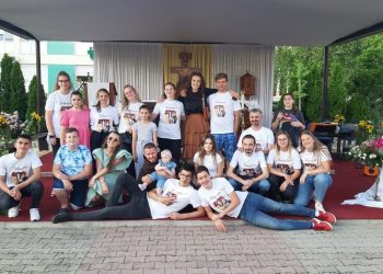 [FOTO I VIDEO] Zbor mladih Župe sv. Antuna Padovanskog sve traženiji na vjenčanjima, upisuju i nove članove