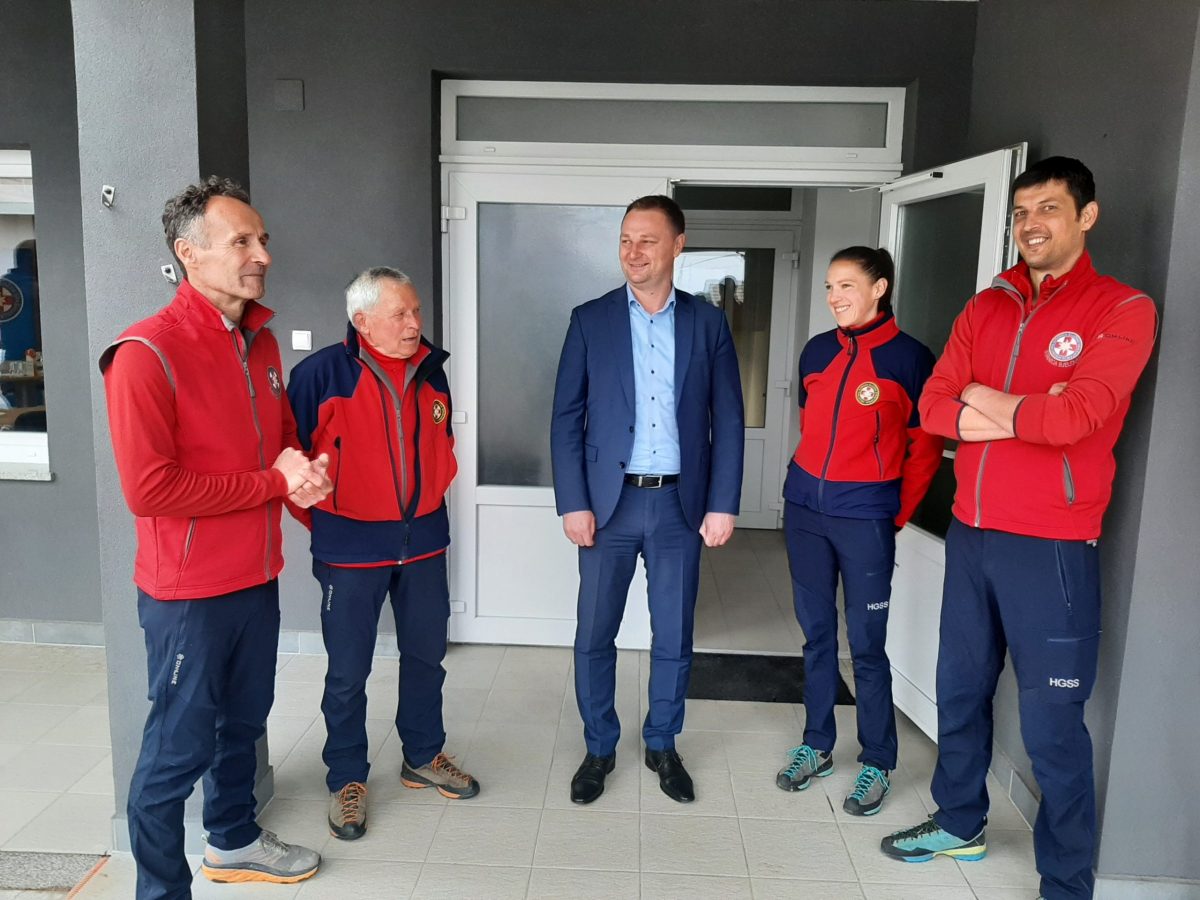 [FOTO] Županija osigurala 100 tisuća kuna za HGSS Bjelovar koji ima novouređeno sjedište. Pogledajte kako izgleda