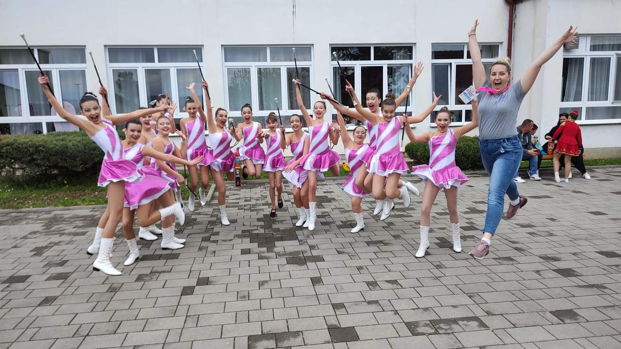Lipičke mažoretkinje osvojile zlato i plasman na Europsko prvenstvo