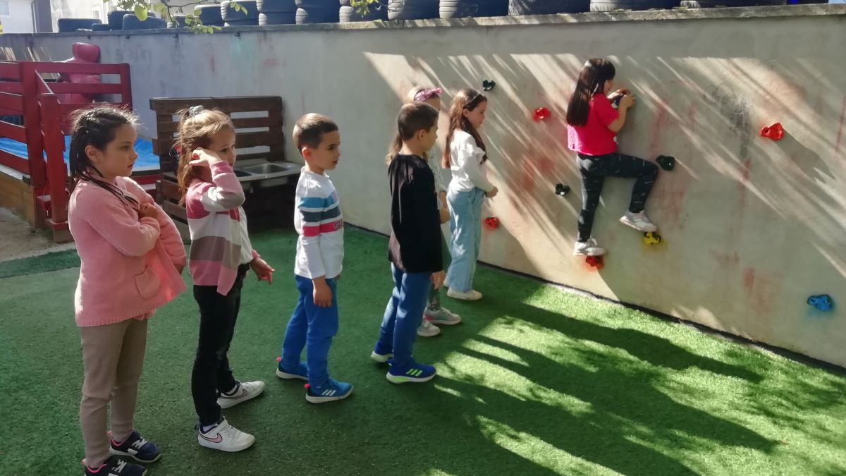 [FOTO] Bili smo u Dječjem vrtiću Ciciban gdje je nova penjalica najpopularnija aktivnost!