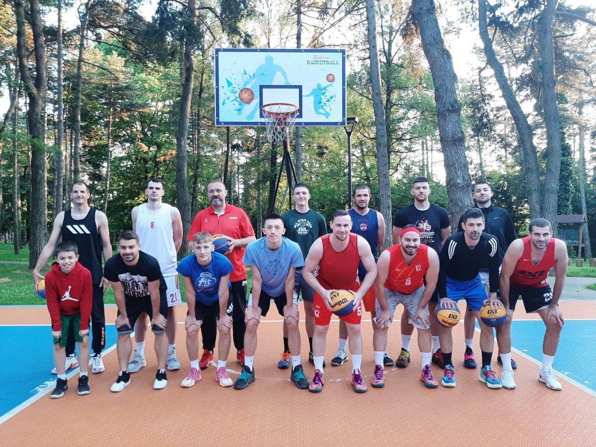 [FOTO] Sinoć prvi trening KK Borika na kojem su sudjelovali i prvoligaški igrači. Evo kakvi su planovi...