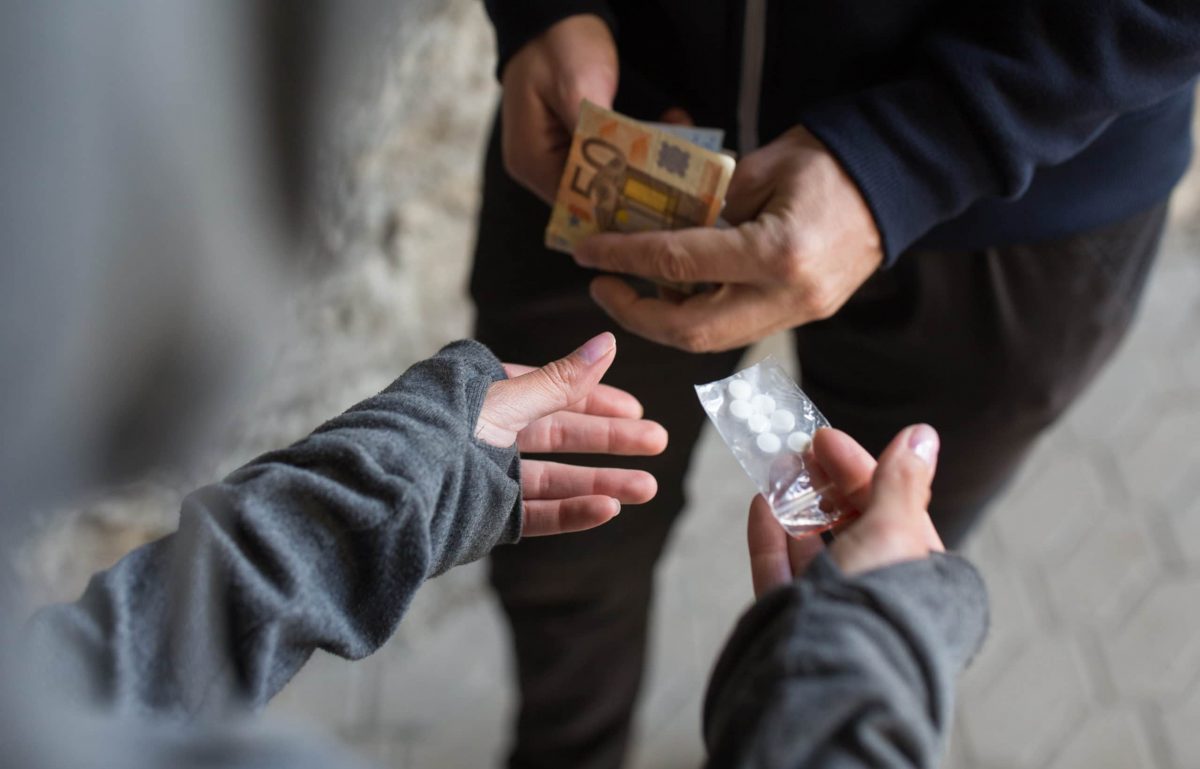 Pao diler: Prodavao drogu djeci ispred škole