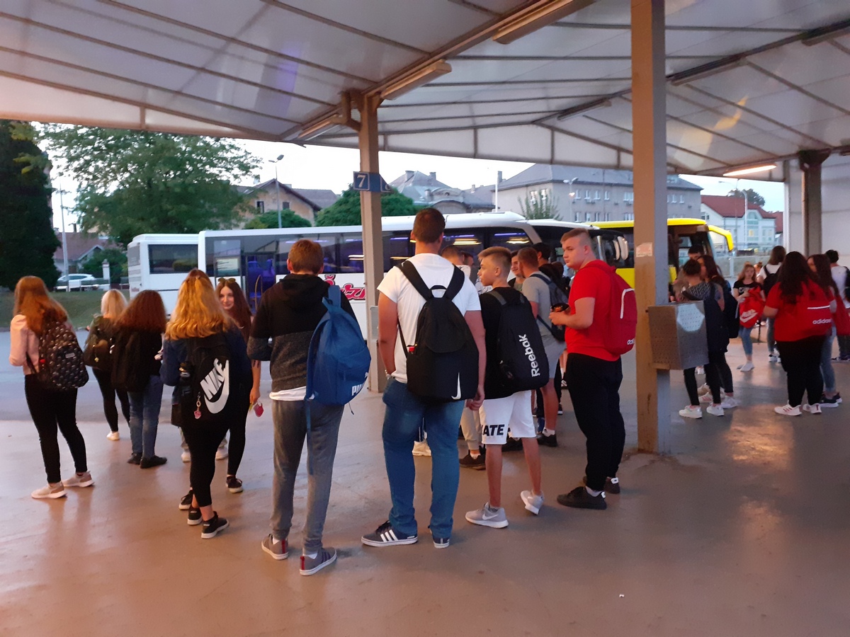 Velika Pisanica sufinancira autobusne karte srednjoškolcima