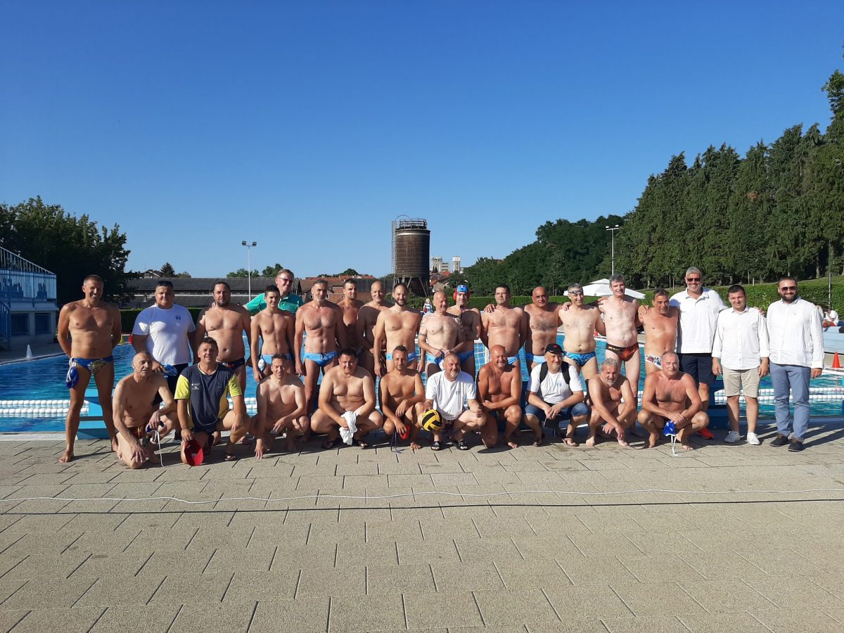 [FOTO] Šimenc, Paškvalin i ekipa odigrali spektakularne utamice s PVK Mladost i javno podržali Terme Bjelovar