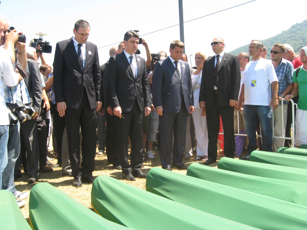 Zbog navodne izjave o Srebrenici, Milanovića prozvali političkim frankenštajnom, licemjerom i nacionalistom