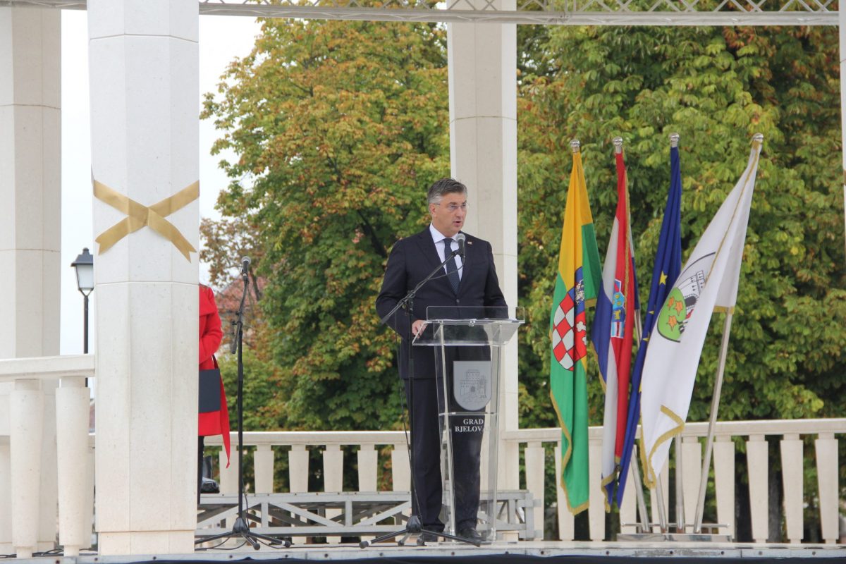 Plenković u Bjelovaru: Vlada će nastaviti sufinancirati kredit za bolnicu