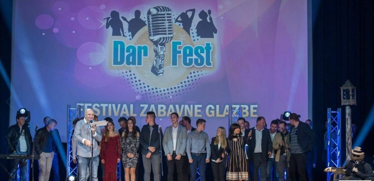 DARUVAR: U petak popularni Darfest! Poseban gost velika hrvatska glazbena zvijezda…