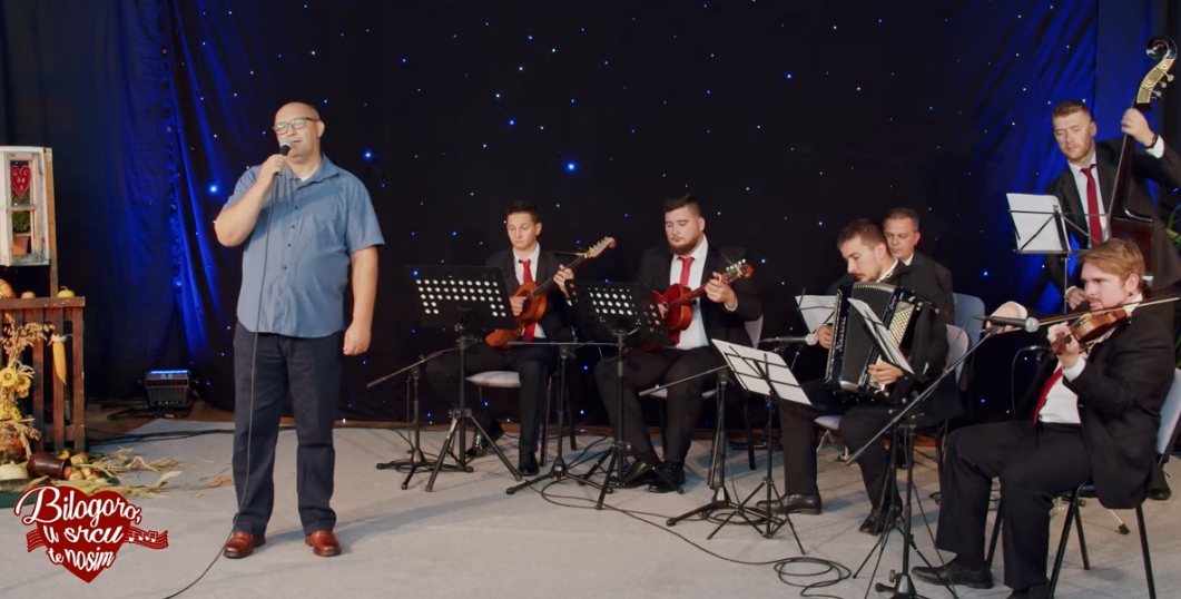 [VIDEO] Damir Lovreković ima razloga za dvostruko slavlje, poslušajte pobjedničku pjesmu festivala