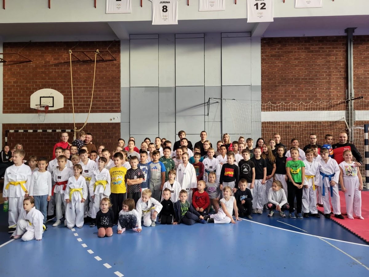 Veliki turnir: Dvorana europskih prvaka u znaku taekwondo-a. Okupilo se više od 450 mladih natjecatelja