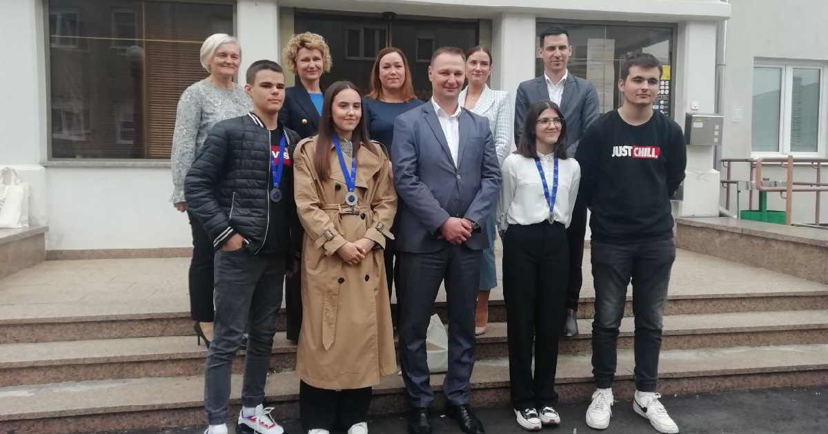Nagrađeni učenici TUPŠ-a bili na prijemu kod župana! Medalje oko vrata, a osmijeh s lica nisu skidali