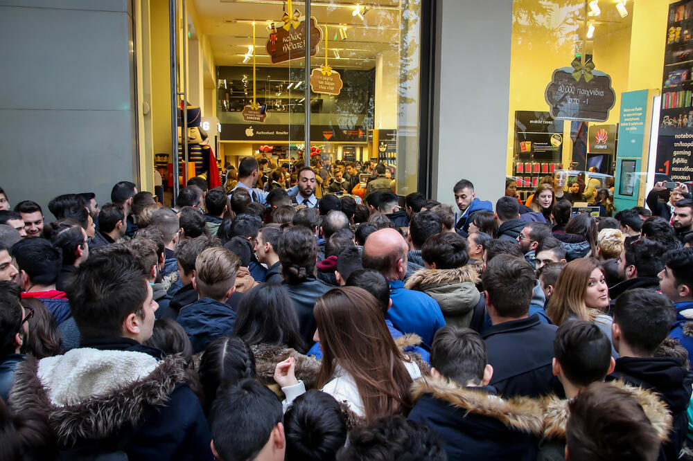 Sutra je Black Friday. Evo na što trebate paziti...