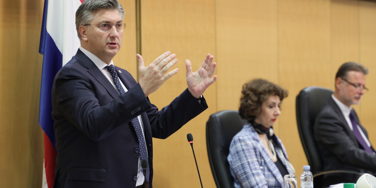 Plenković: Poduzetnici neće morati plaćati 2000 kuna troška za prelazak na euro