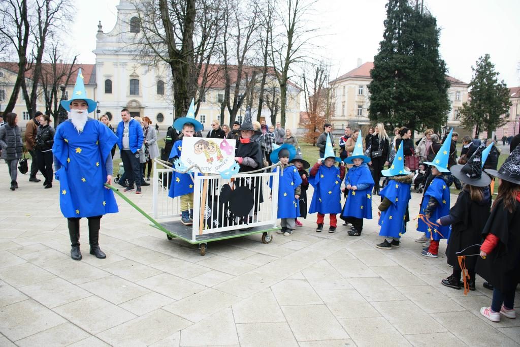 Sutra ipak fašnik u središtu Bjelovara. Brajdić se ispričava na propustu…