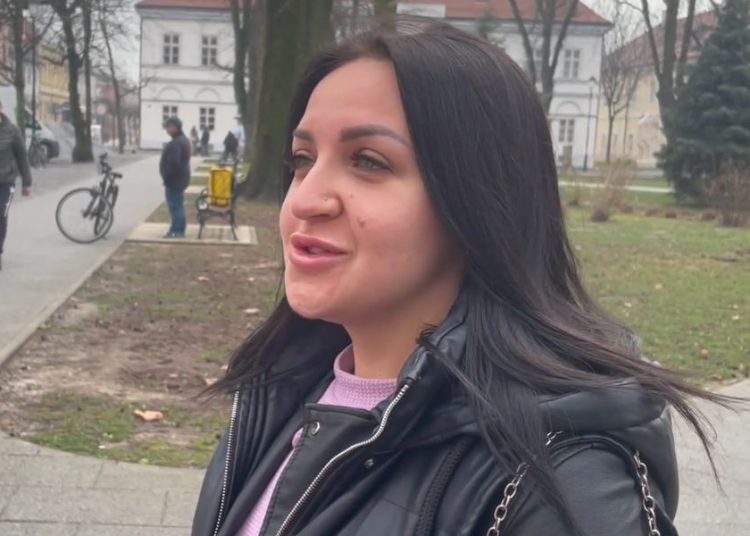 [VIDEO] Treba li zabranjivati narodnjake? Evo što kažu Bjelovarčani!