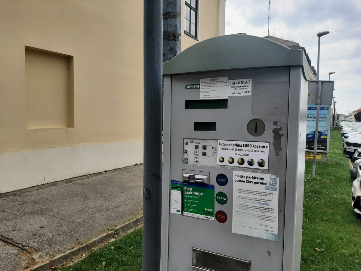 Komunalac podigao cijene parkiranja u Bjelovaru. Evo koliko sada morate plaćati...