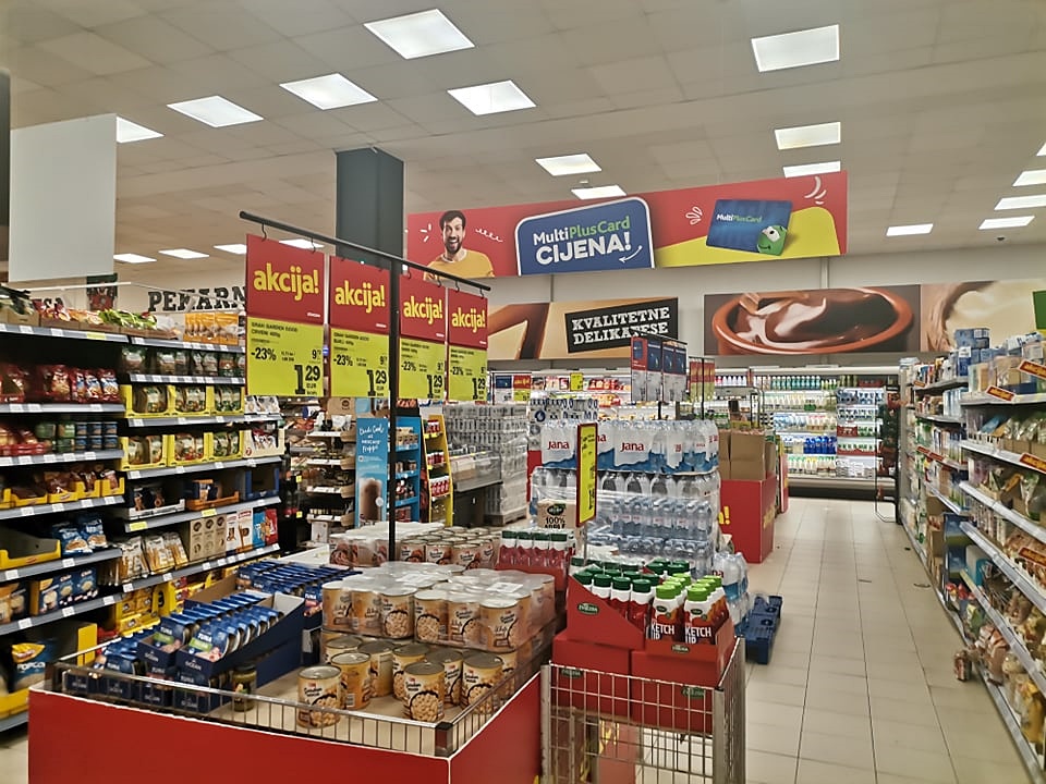 Vlada se pohvalila: Pogledajte koliko su trgovci spustili cijene!
