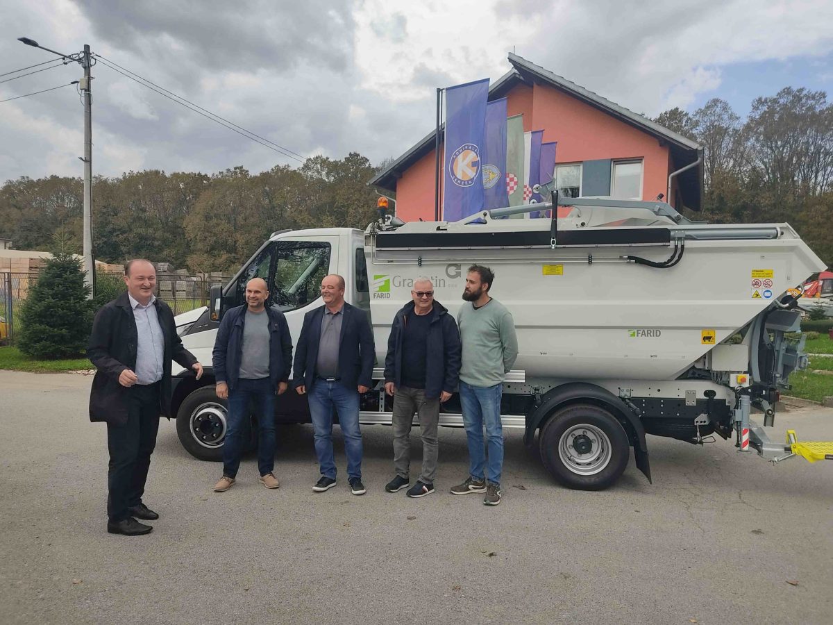 Garešnica u samom vrhu u Hrvatskoj po odvajanju otpada. U Komunalac stigao novi kamion...