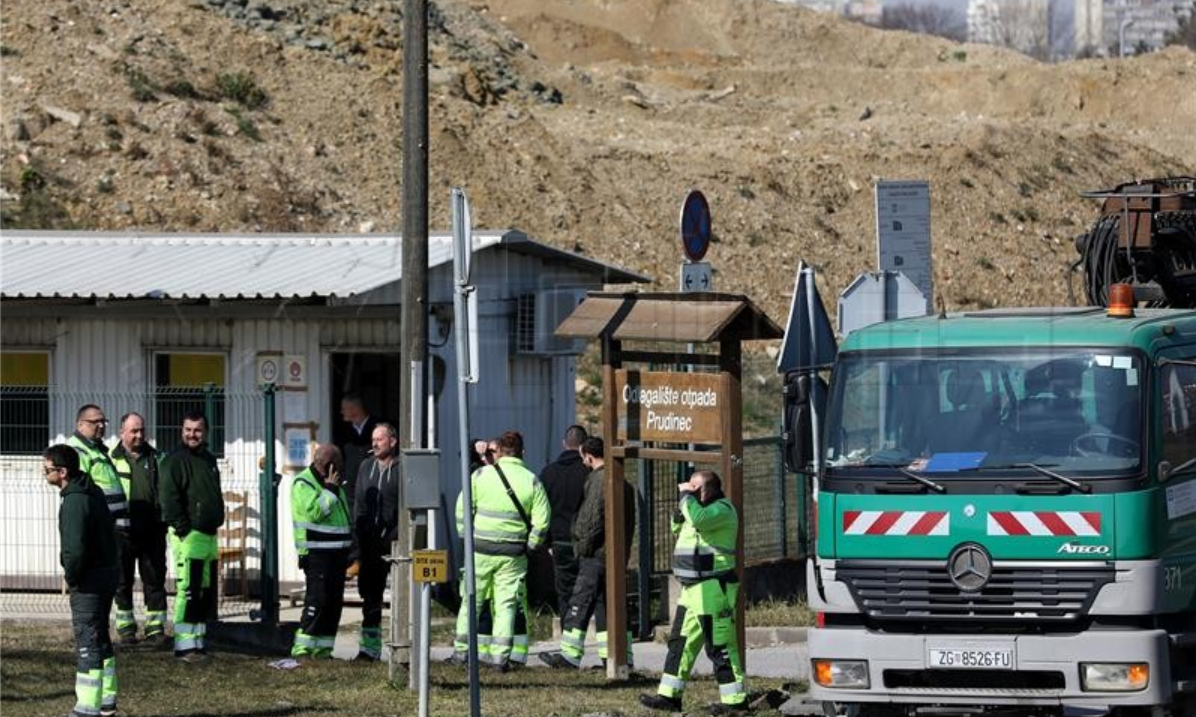 Novi odron smeća na Jakuševcu, ima i ozlijeđenih
