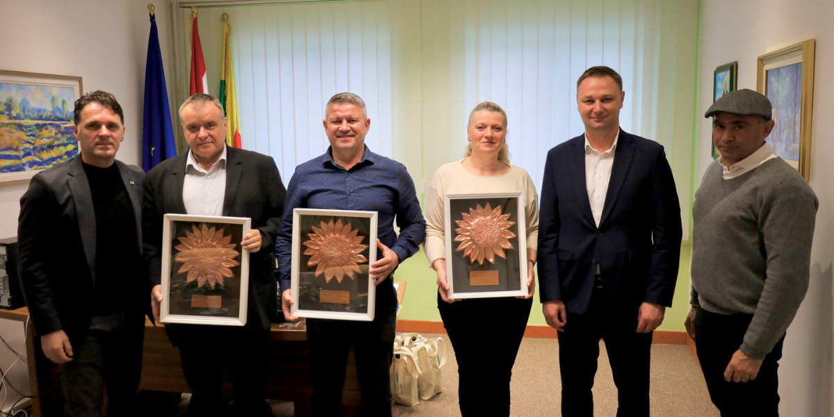 [FOTO] Dobitnicama priznanja Suncokret ruralnog turizma čestitao župan Marušić