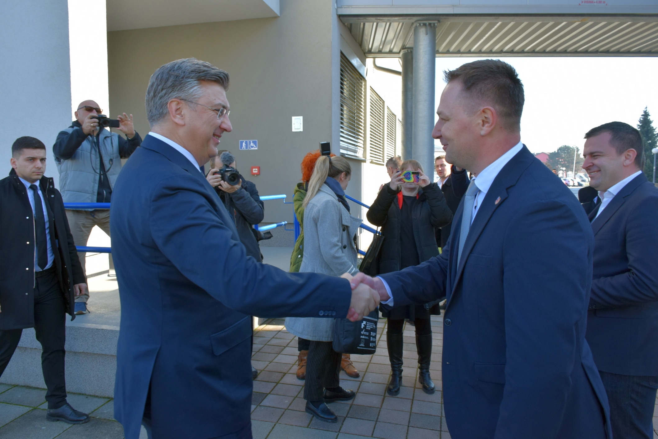[FOTO] Premijer zadivljen Centrom kompetentnosti Medicinske škole u Bjelovaru