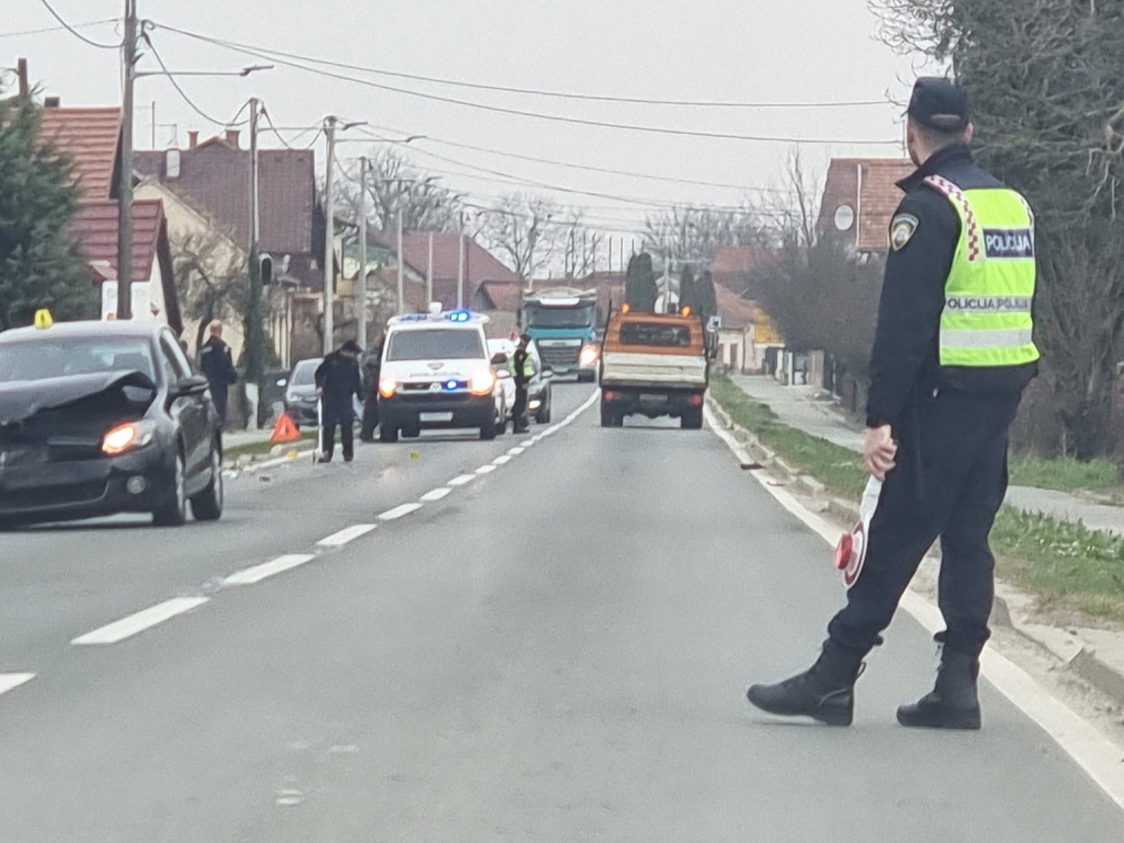 U prometnim nesrećama u Bedeniku i Ždralovima stradale dvije osobe