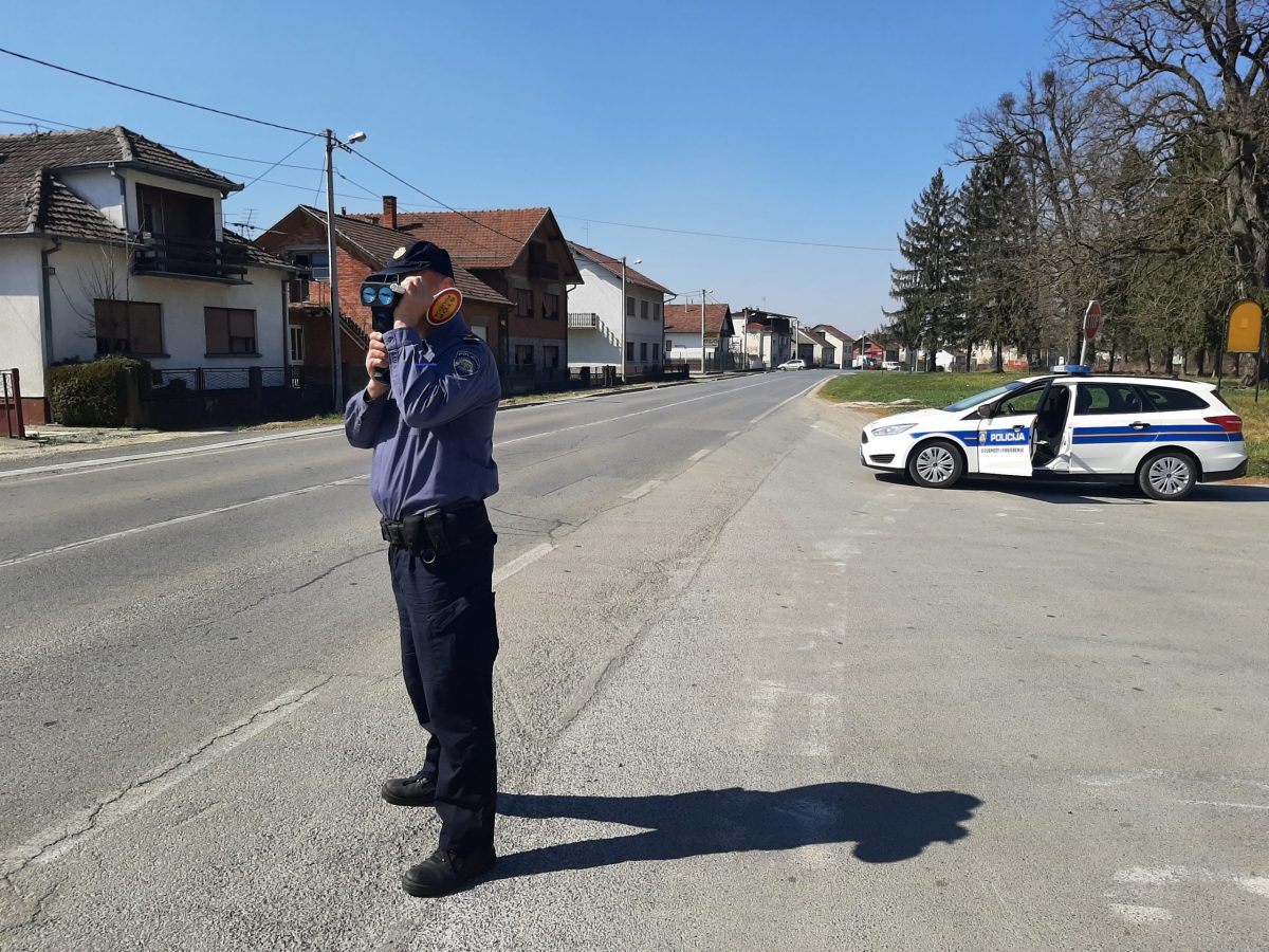 Znamo lokacije! Evo gdje će sve policija mjeriti brzinu vožnje...