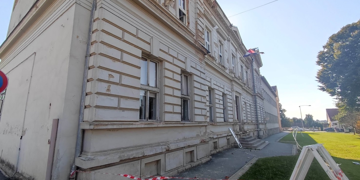 Počinje obnova pročelja bjelovarske palače pravde. Projekt vrijedan više od 700 tisuća eura...
