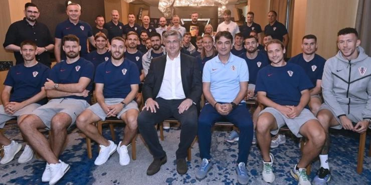 Premijer Plenković dao podršku Vatrenima