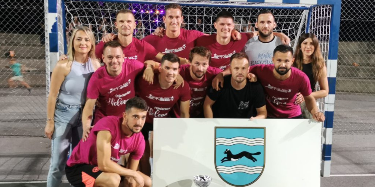 [FOTO] CB Jet-set/Cvjećarnica Helena pobjednik ljetnog malonogometnog turnira u Pakracu