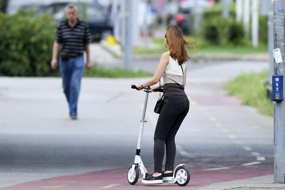 Branila se od insekta pa završila u bolnici. Još će biti i kažnjena...