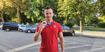 Sramota, šok i nevjerica: Olimpijsku medalju našeg olimpijca zahvatila korozija, mrlje jasno vidljive golim okom