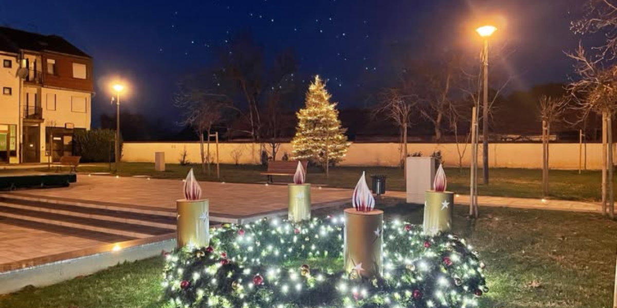 Idete na polnoćku, na božićnu priredbu, novogodišnji koncert… pazite kako se provlačite, nemojte ispasti seljačina