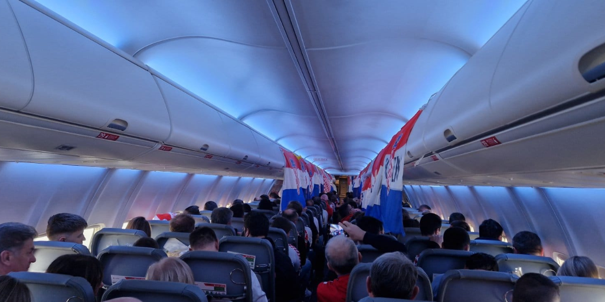 Navijači spremaju spektal u Oslu, već na putu zavladala fantastična atmosfera!