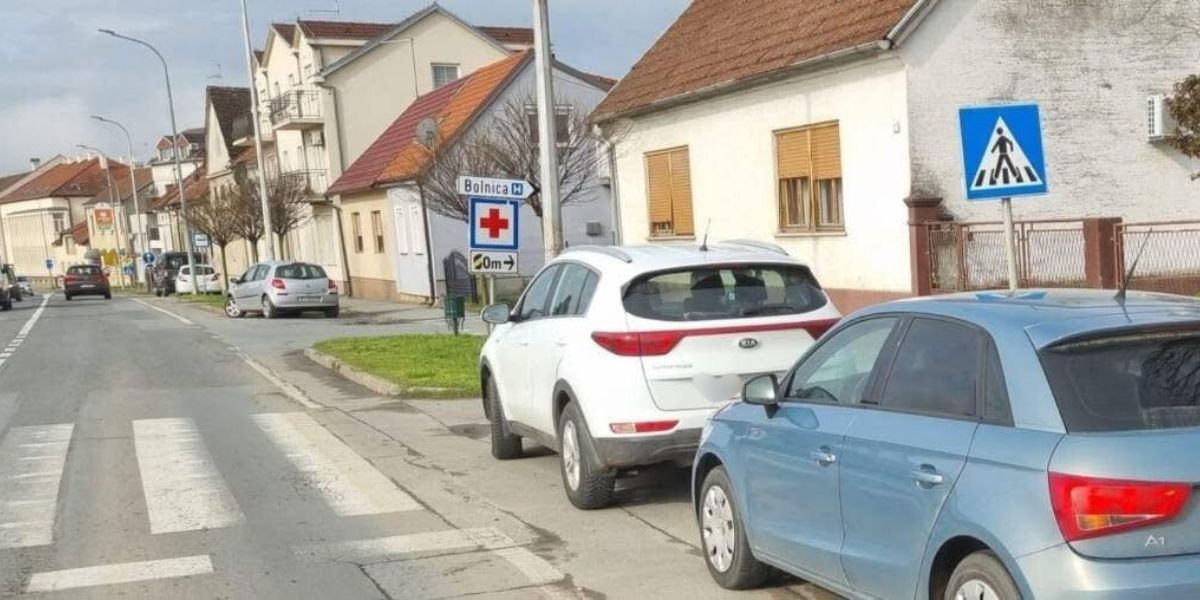 Direktorica parkirala na pješačkom prijelazu, predsjednik Gradskog vijeća zatražio njezinu ostavku