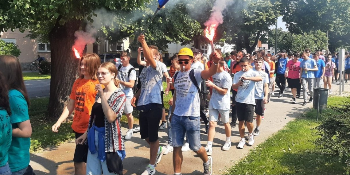 Norijada završila obračunom dvojice maloljetnika: Letjele šake i boce
